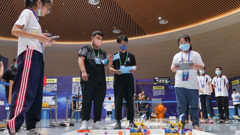 智慧解決方案選型：揭秘企業IT決策者的關鍵考量
